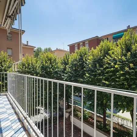 Apartment Sant'orsola Colorful Huge Bologna