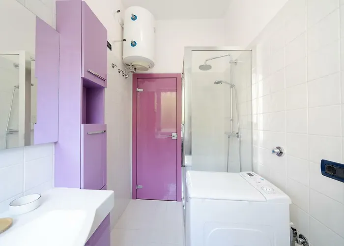 Guesthost - Sant'orsola Colorful Huge *