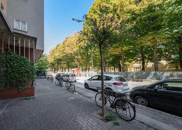 Guesthost - Sant'orsola Colorful Huge *